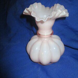 Vintage Fenton Art Glass Dusty Rose Pink Overlay Melon Ruffled Edge Vase 6"